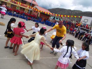 Right to Play raises money for young athletes. (www.righttoplay.com)