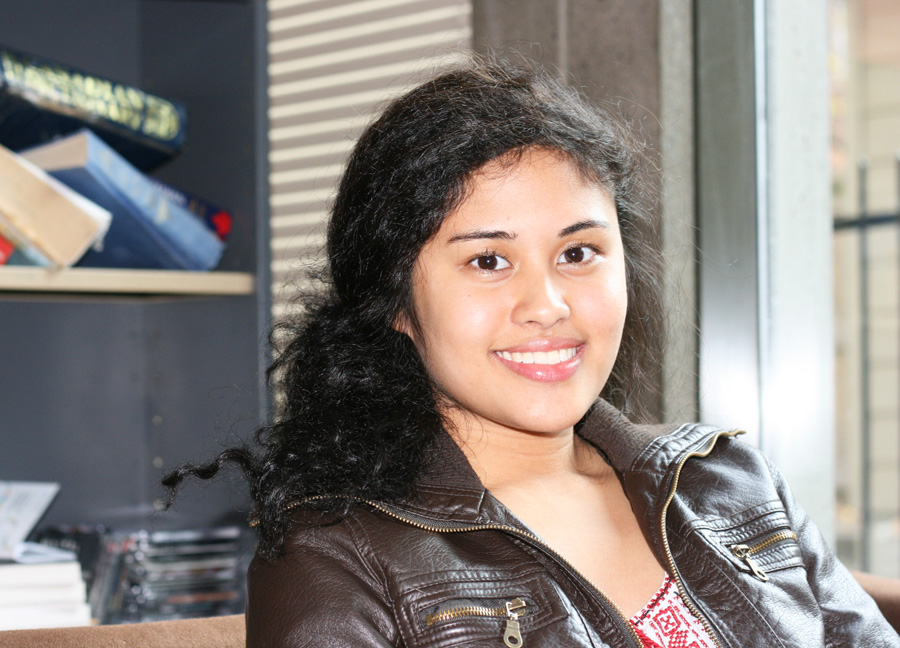 Joy Lizette Aguilar (Alexandra Allaire / McGill Tribune)