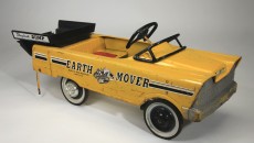 Old toys get a second chance at life. (Courtesy of McCord Museum)