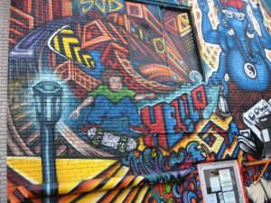 Mural on boulevard St-Hélène by artist Hell-P