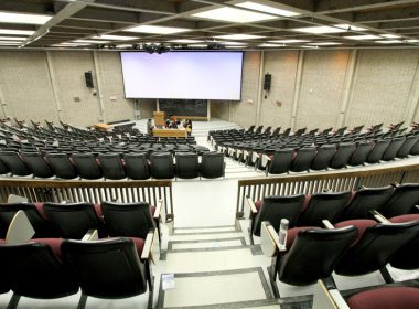 The faculty is looking to reduce classes with under 20 people; full-time professors will now teach larger classes. (Alexandra Allaire / McGill Tribune)