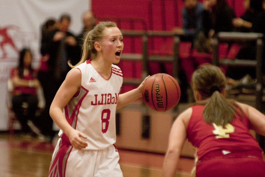 Charest leads the offence during the Martlets’ 27-point fourth quarter. (Mike King / McGill Tribune)