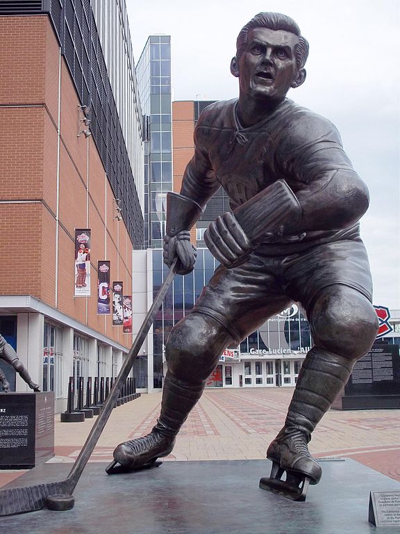 Maurice Richard statue. (wikimedia.org)