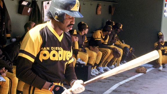 Padres uniforms: Visual history of brown, yellow, blue, orange