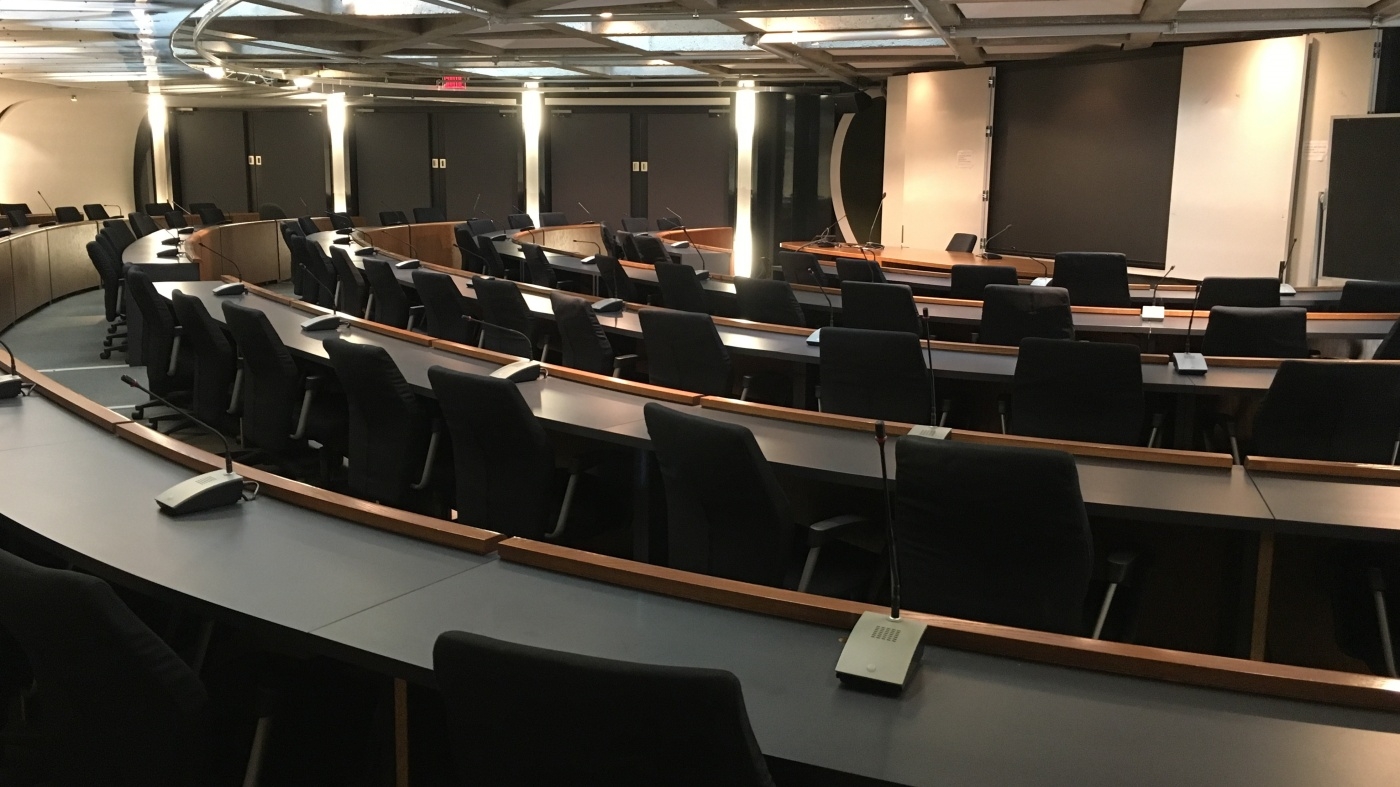 Photo of senate room