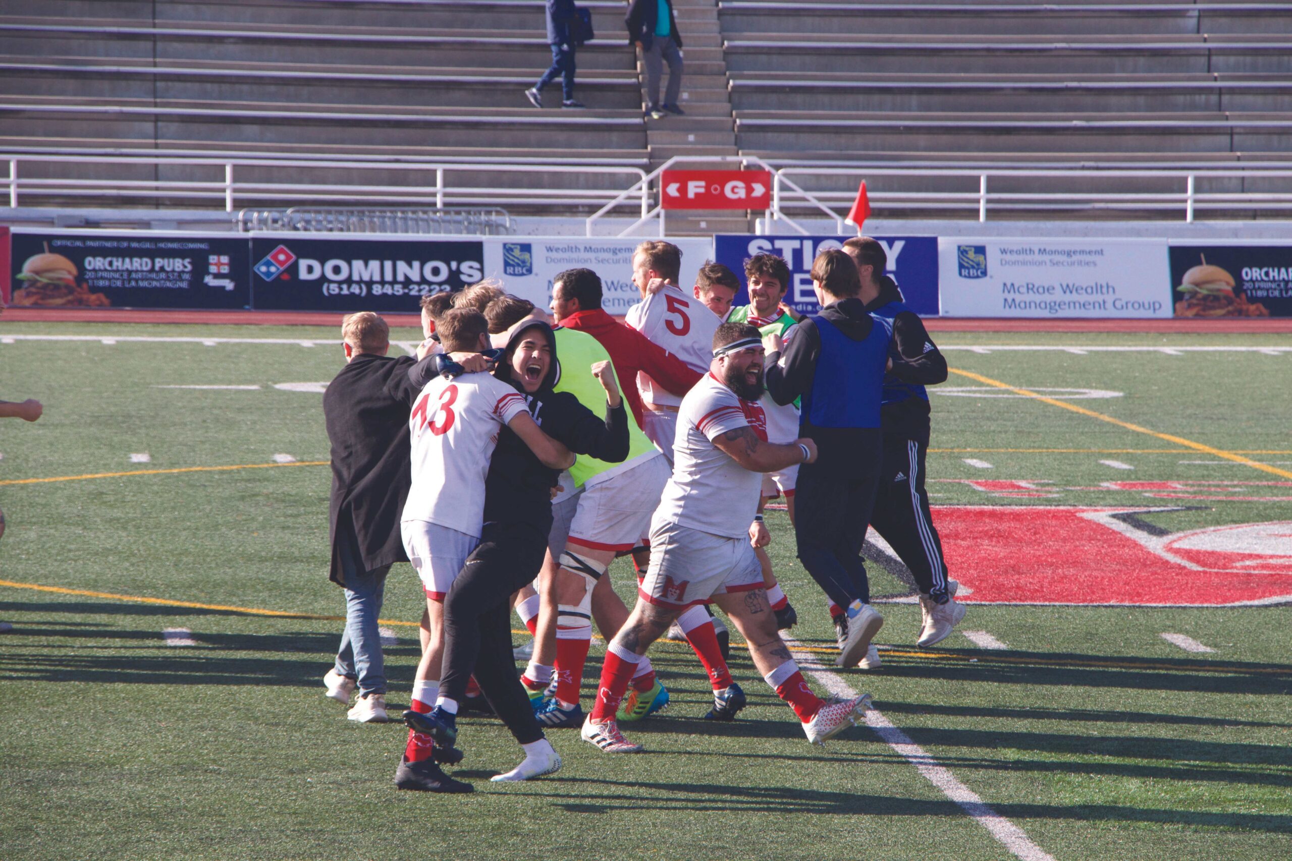 Redbirds rugby squeaks by Gaiters to advance to the RSEQ Championship